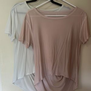 2 pack- Lululemon Short Sleeve Drop Tail T Shirt Size 4